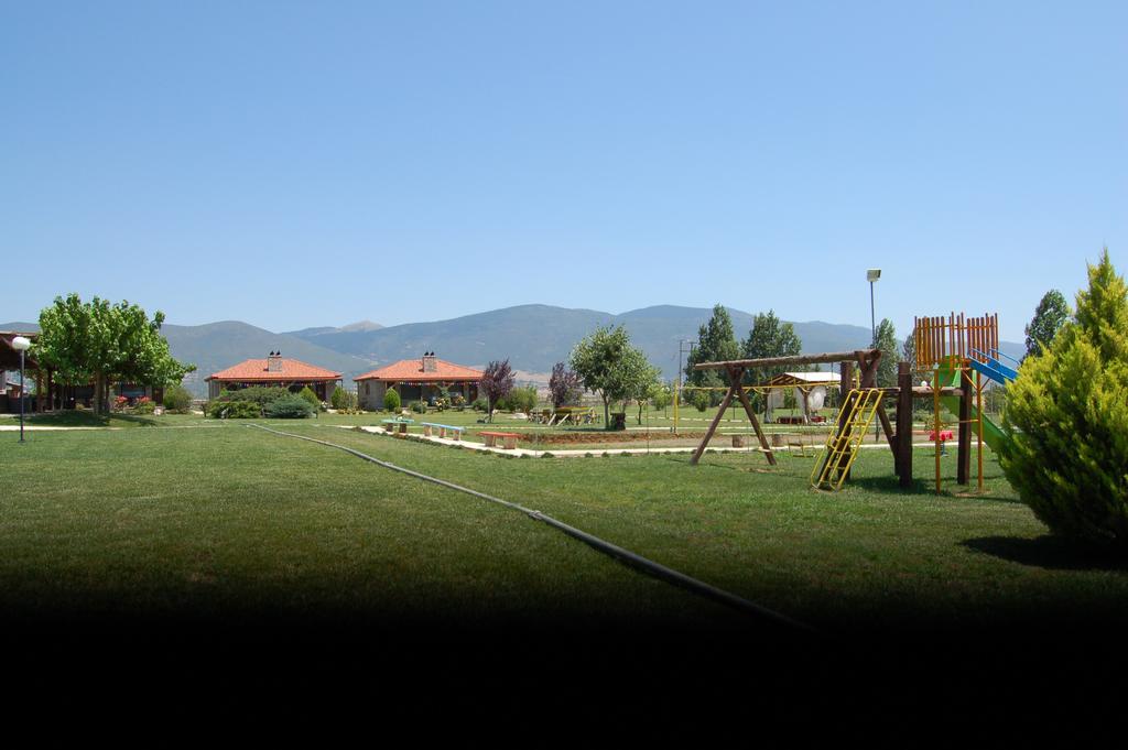 Ktima Kletsa Aparthotel Gravia  Exterior photo
